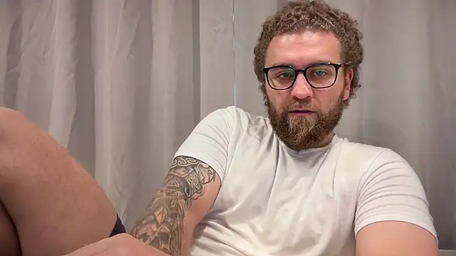 Bear_bear_ Chat XXX in diretta
