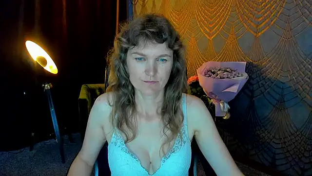 Anabell_xxx 现场XXX聊天