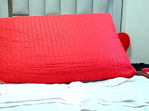 alyssia_ocean: απευθείας συνομιλία ΧΧΧ