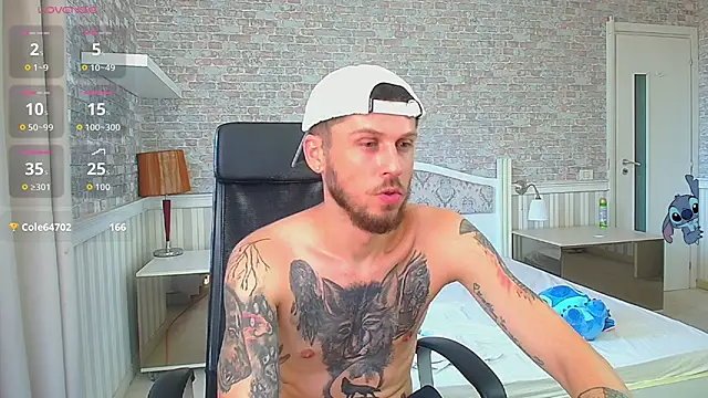 Živý XXX chat JonahShaw
