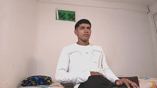 k_florez élő XXX-chatje