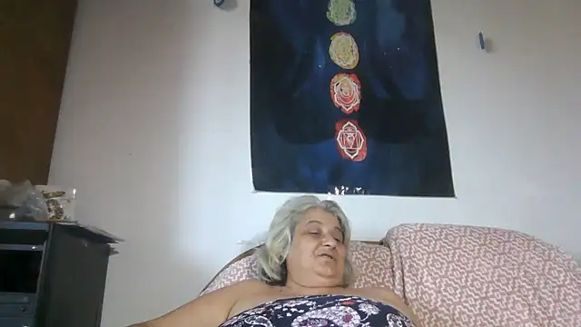 Chat +18 de ExquisiteMature ao vivo