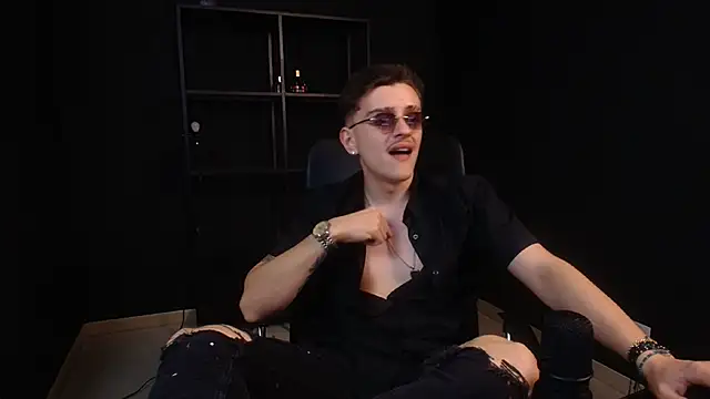 Czat XXX na żywo – FelixStarkk