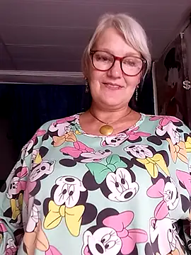 Chat XXX ao vivo de irinamaux