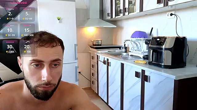 XXX chat uživo modela RyanStorm_