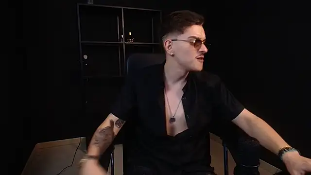 XXX chat uživo modela FelixStarkk