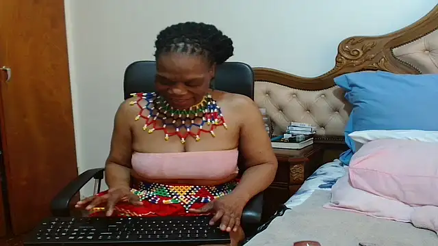 Chatroom XXX en direct de Hotcougar