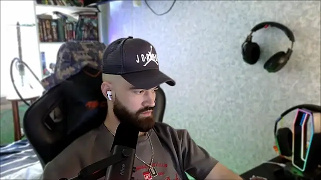 _Serious_Man – Naživo XXX chat