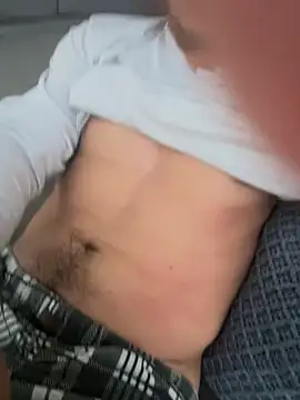 Chat +18 de kzado37 ao vivo