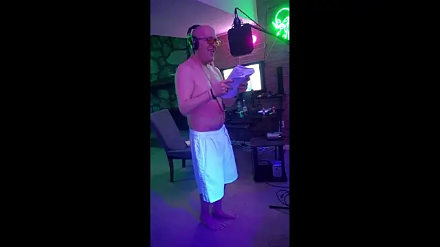 chronic_vibez's Live XXX Chat