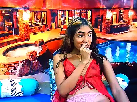 IndianPretty14u2Luv's Live XXX Chat