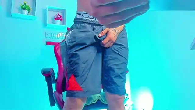 Poseidon_Core_ Live XXX-chat