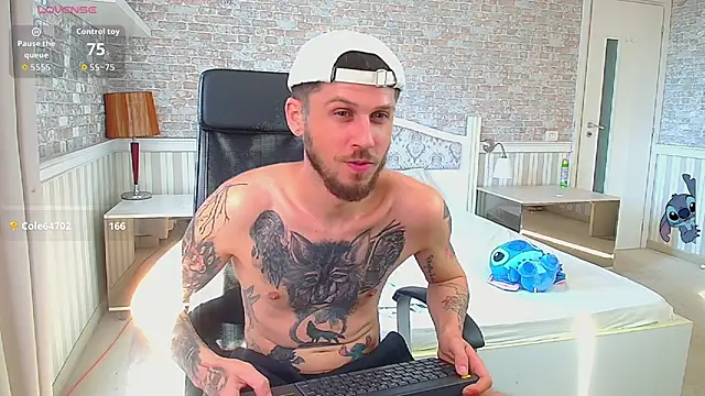 XXX chat uživo modela JonahShaw