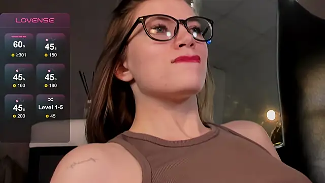 دردشة CathyAdams الجنسية المباشرة