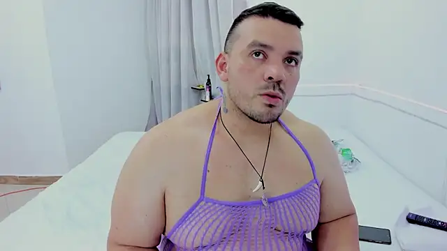 Czat XXX na żywo – denny_scobar