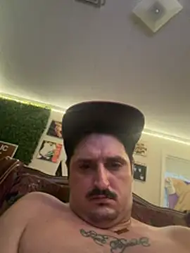 แชท XXX สดของ PoundedCajunGuy93