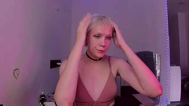 Lyricca XXX  чат на живо