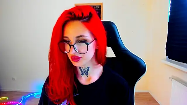 Chat +18 de your_tora ao vivo