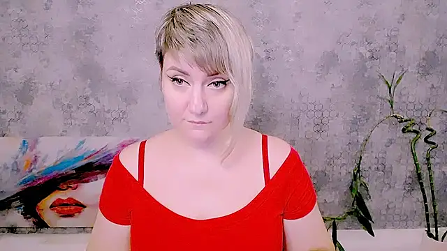 Djullia Adlı Modelin Canlı XXX Sohbeti