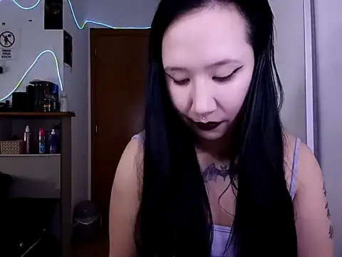 Japabaixinha's Live XXX Chat