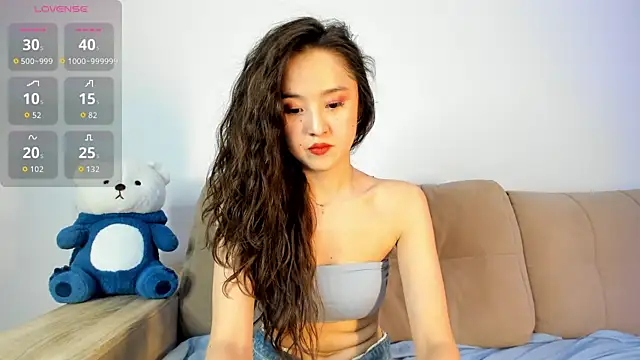 XXX chat uživo modela Chukochin