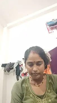 Chat +18 de Guriya_0076 ao vivo