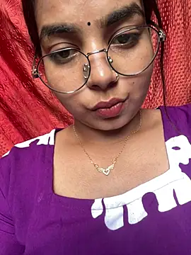 Himani_0122 Chat XXX in diretta