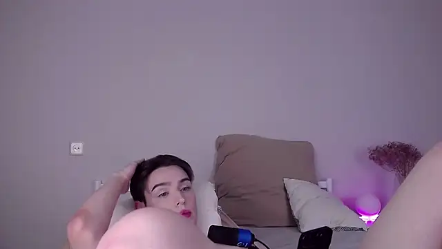 RobbyCharming Chat XXX in diretta
