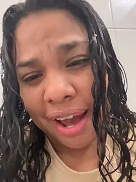 Rashell1_Queen Live XXX-Chat
