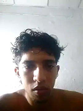 Noscayn Live XXX chat