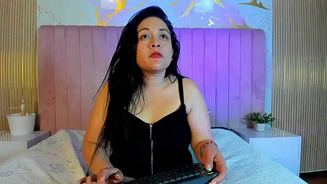 Anny_Mora_: απευθείας συνομιλία ΧΧΧ