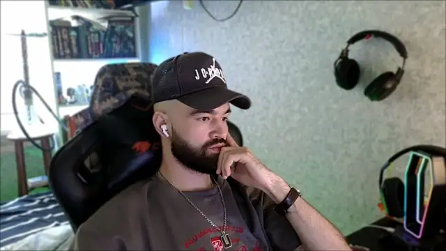 Chat XXX en directo de _Serious_Man