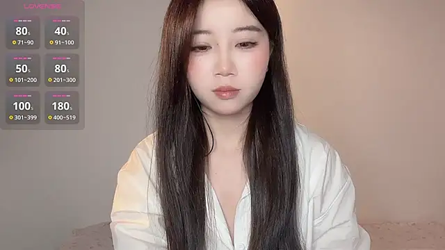 77-Vickyn Live XXX chat