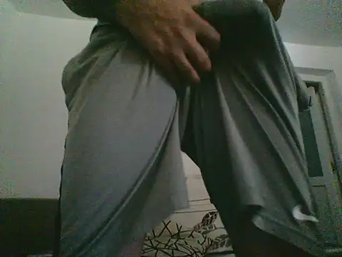 Chatroom XXX en direct de DaNNyeL016