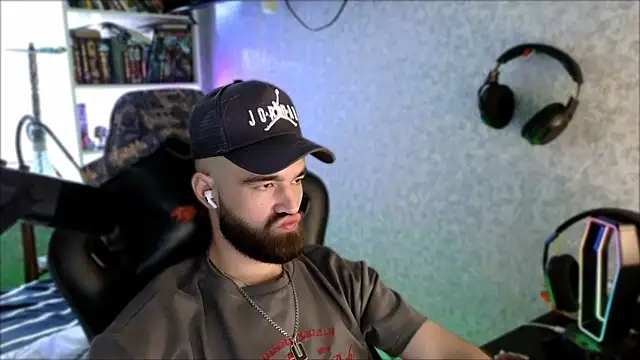 _Serious_Man Live XXX-Chat