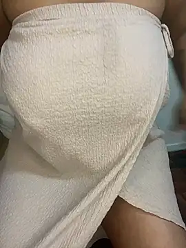 Chatroom XXX en direct de CARAMELGODDESSX23
