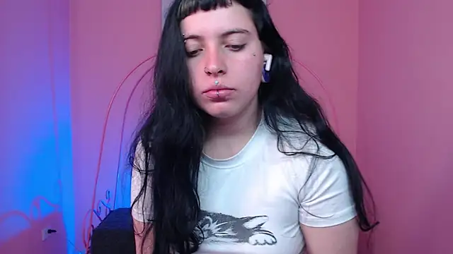 _sofia_smth_xx's Live XXX Chat