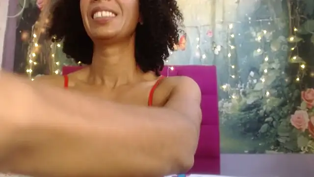 rosa_skinny's Live XXX Chat