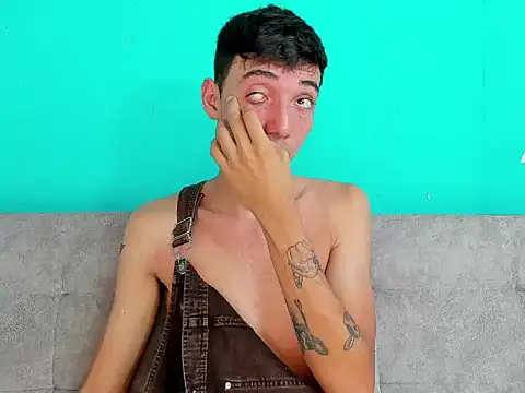 MaikolOrtizz live XXX chat