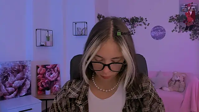 Živý XXX chat mia_mooon_