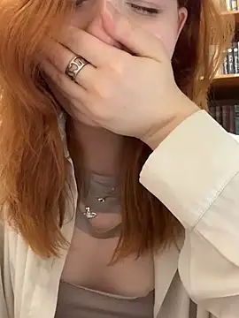 Freaky__Nikki Live XXX-Chat