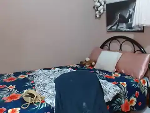 CumEaterLima লাইভ XXX চ্যাট
