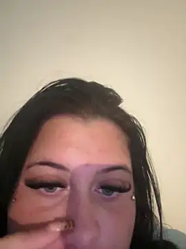 CurvyAylan Live XXX chat