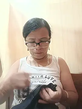Chilly-wet's Live XXX Chat