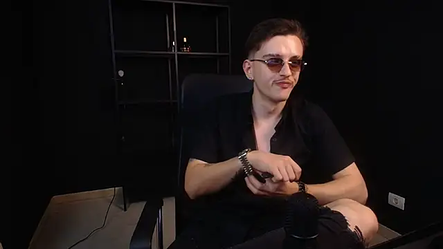Chat XXX Live FelixStarkk