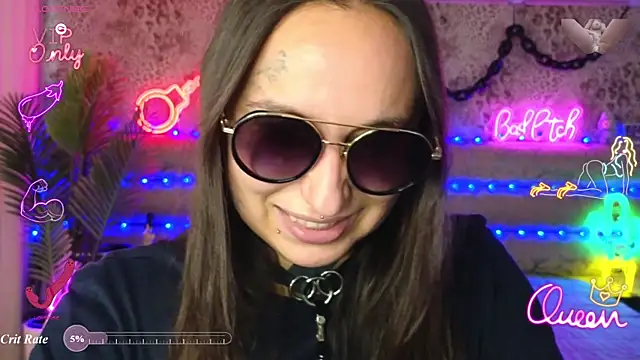 Cool_Freak_ Adlı Modelin Canlı XXX Sohbeti