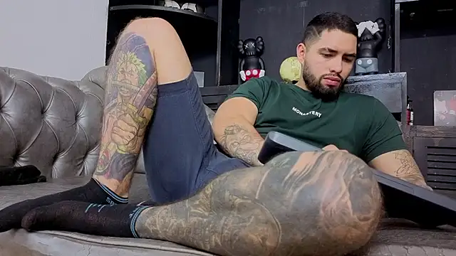 Chatroom XXX en direct de matteosantos