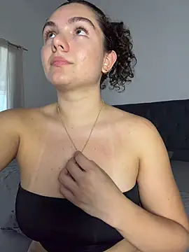 Eva_stark10 XXX чат на живо