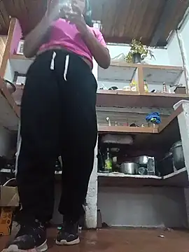 Freyja_BrattyDom Adlı Modelin Canlı XXX Sohbeti