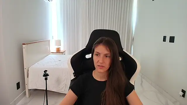 upssnowy élő XXX-chatje